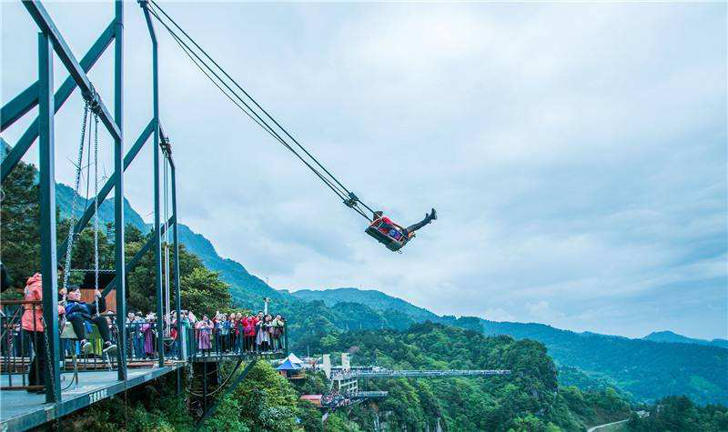 如何做好懸崖秋千設(shè)備的維護(hù)工作？